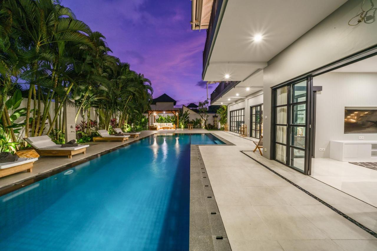 Villa Okenada - Modern 5-Bedroom Pool Villa In Berawa! Чангу Экстерьер фото