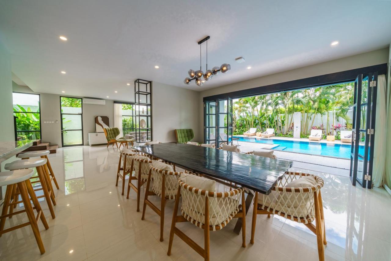Villa Okenada - Modern 5-Bedroom Pool Villa In Berawa! Чангу Экстерьер фото