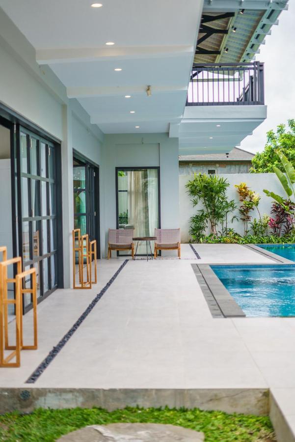Villa Okenada - Modern 5-Bedroom Pool Villa In Berawa! Чангу Экстерьер фото
